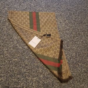 Brand New With Tags Gucci Scarf Never Worn
